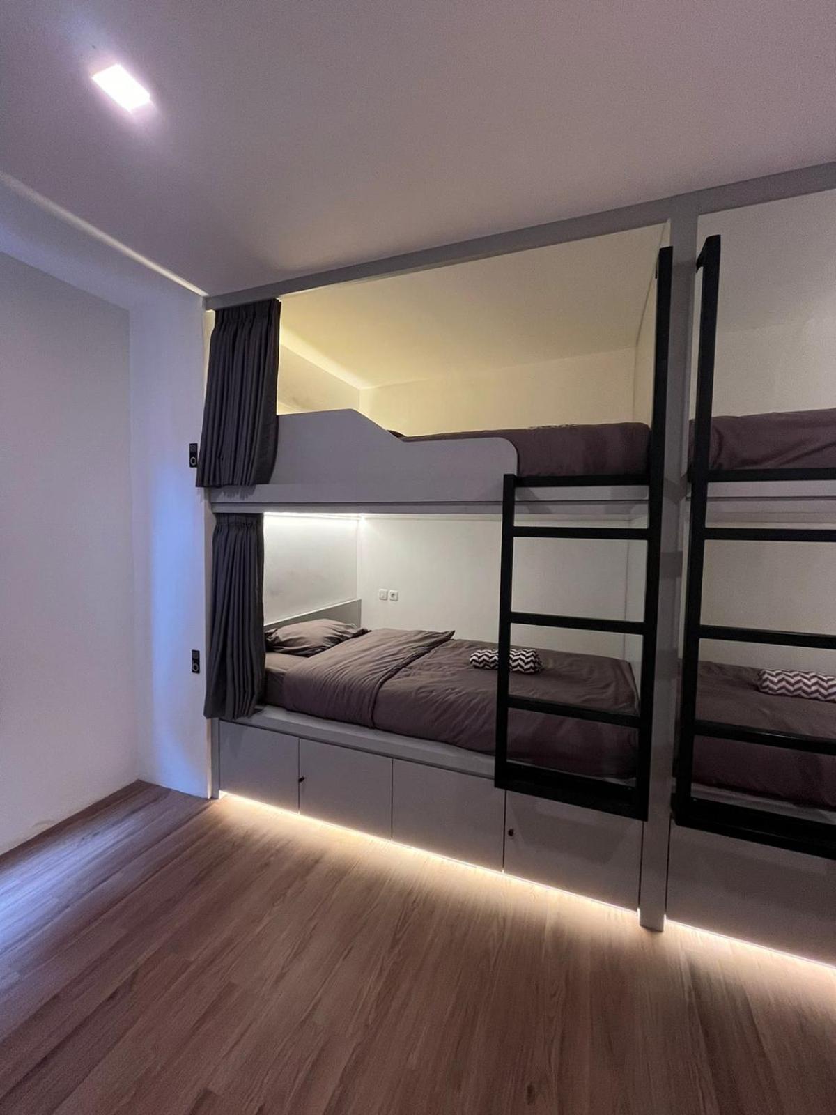 Bdgbox - Sleeping Pod Di Setiabudi * Bandung