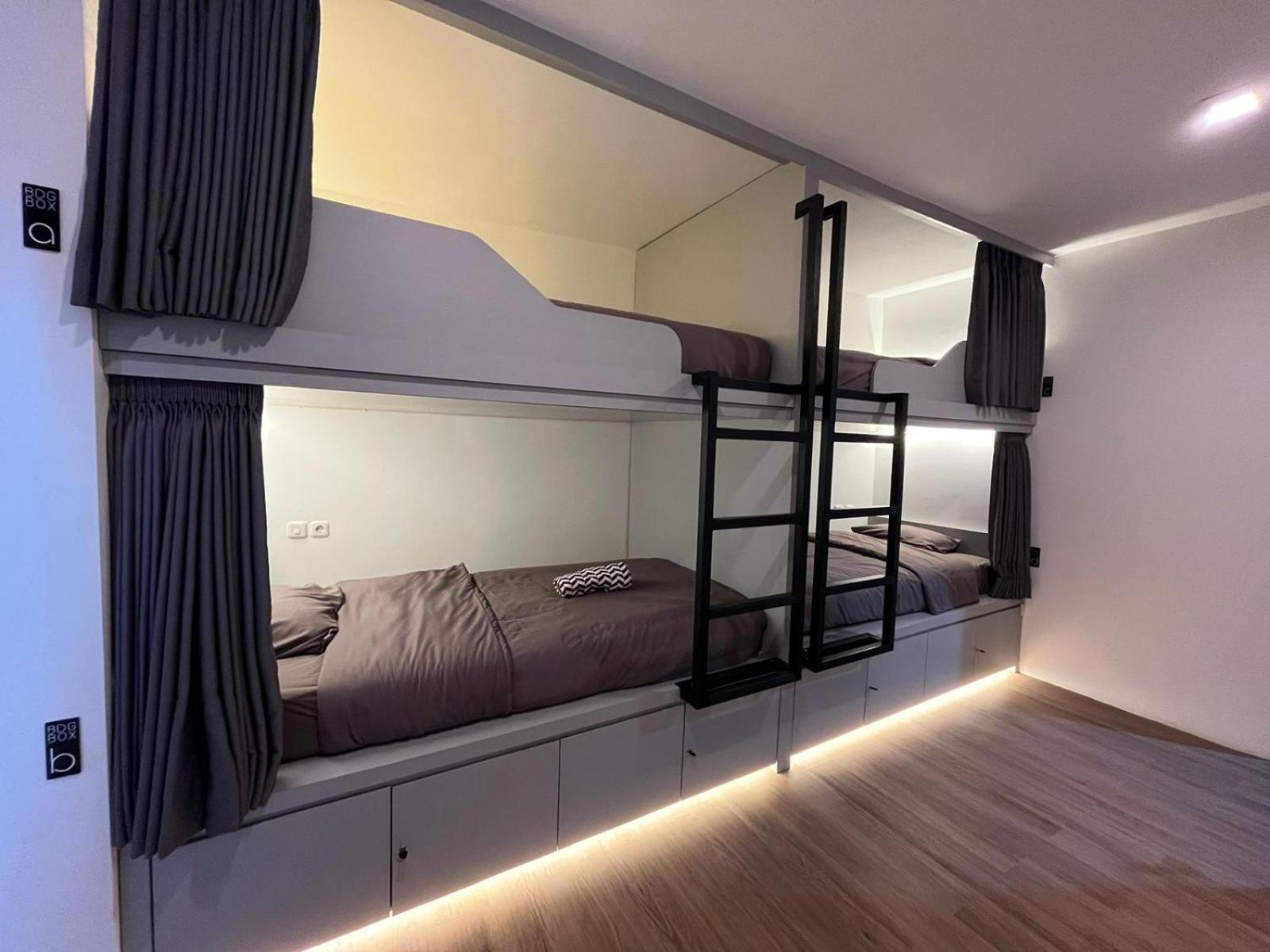 Bdgbox - Sleeping Pod Di Setiabudi