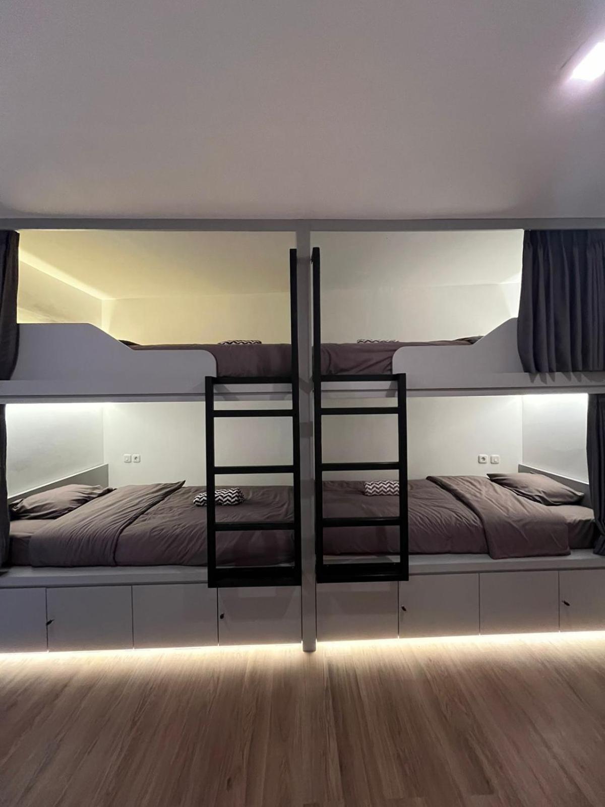 Bdgbox - Sleeping Pod Di Setiabudi